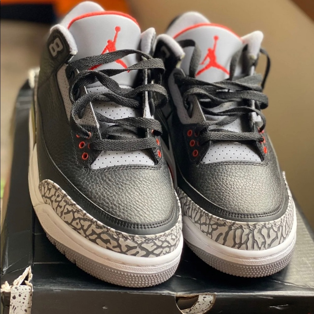 Men’s Jordan Retro 3